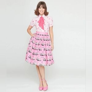 Barbie x Unique Vintage 1970s Pink Barbie Bus Gellar Swing Skirt - L/10-12